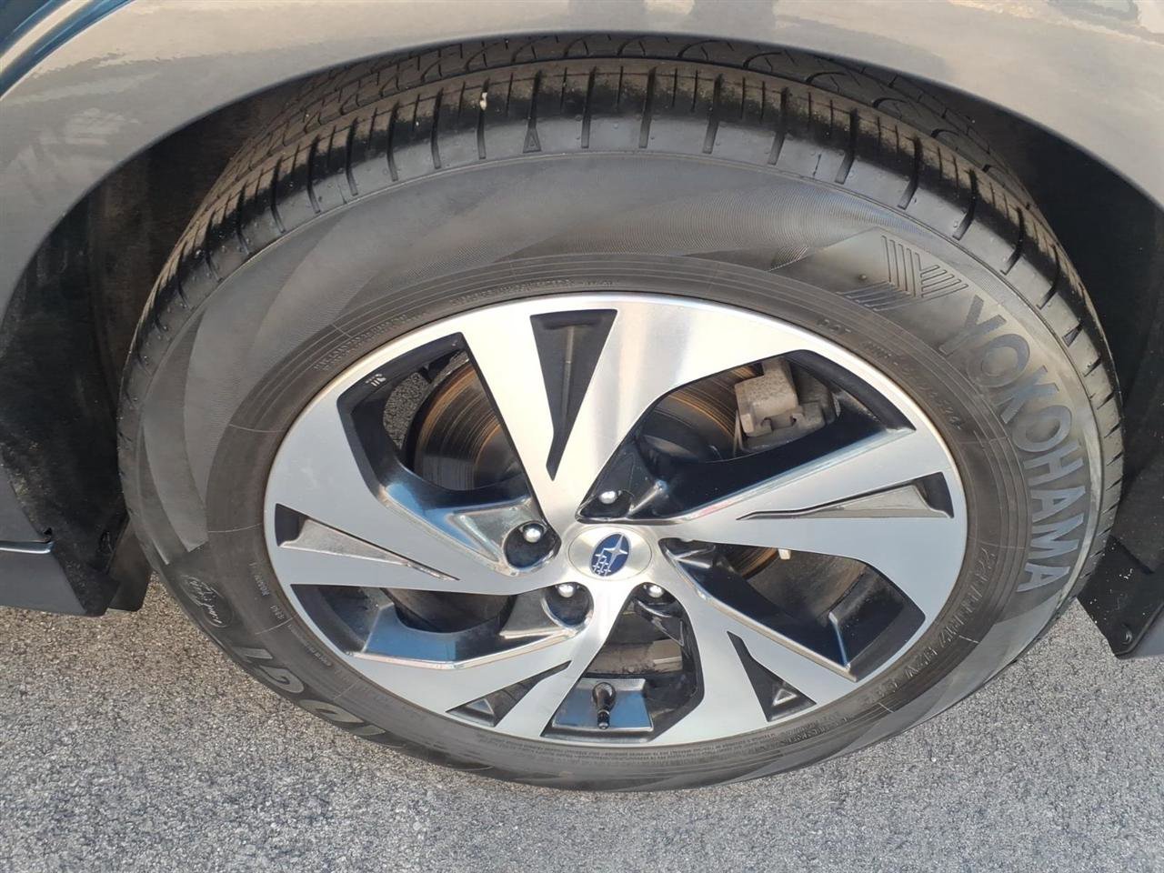 Used 2025 Subaru Legacy Premium image 10