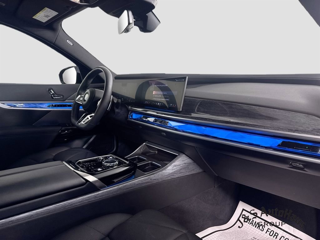 Used 2023 BMW 740i RWD image 36