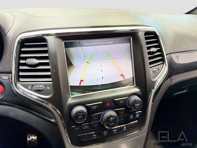 Used 2015 Jeep Grand Cherokee SRT image 15