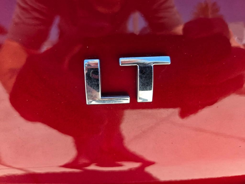 Certified 2023 Chevrolet Traverse LT FWD image 15