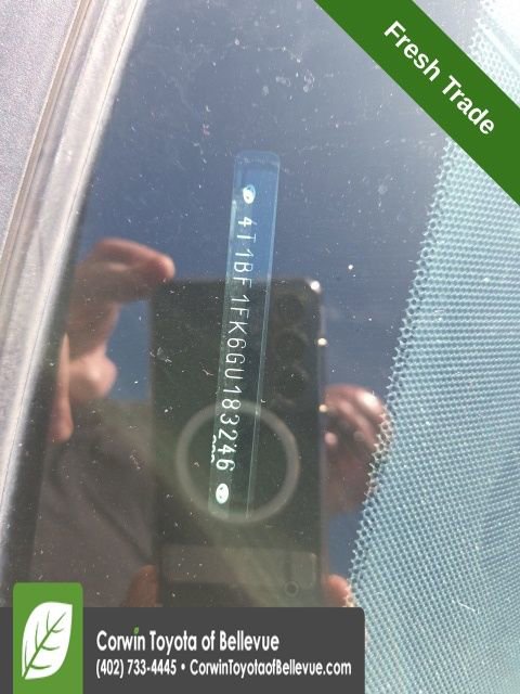 Used 2016 Toyota Camry LE image 15