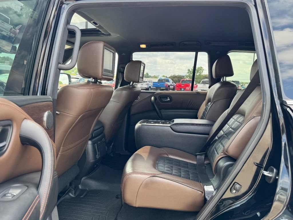 Used 2019 Nissan Armada Platinum w/ Captain's Chairs Package AWD/4WD image 10