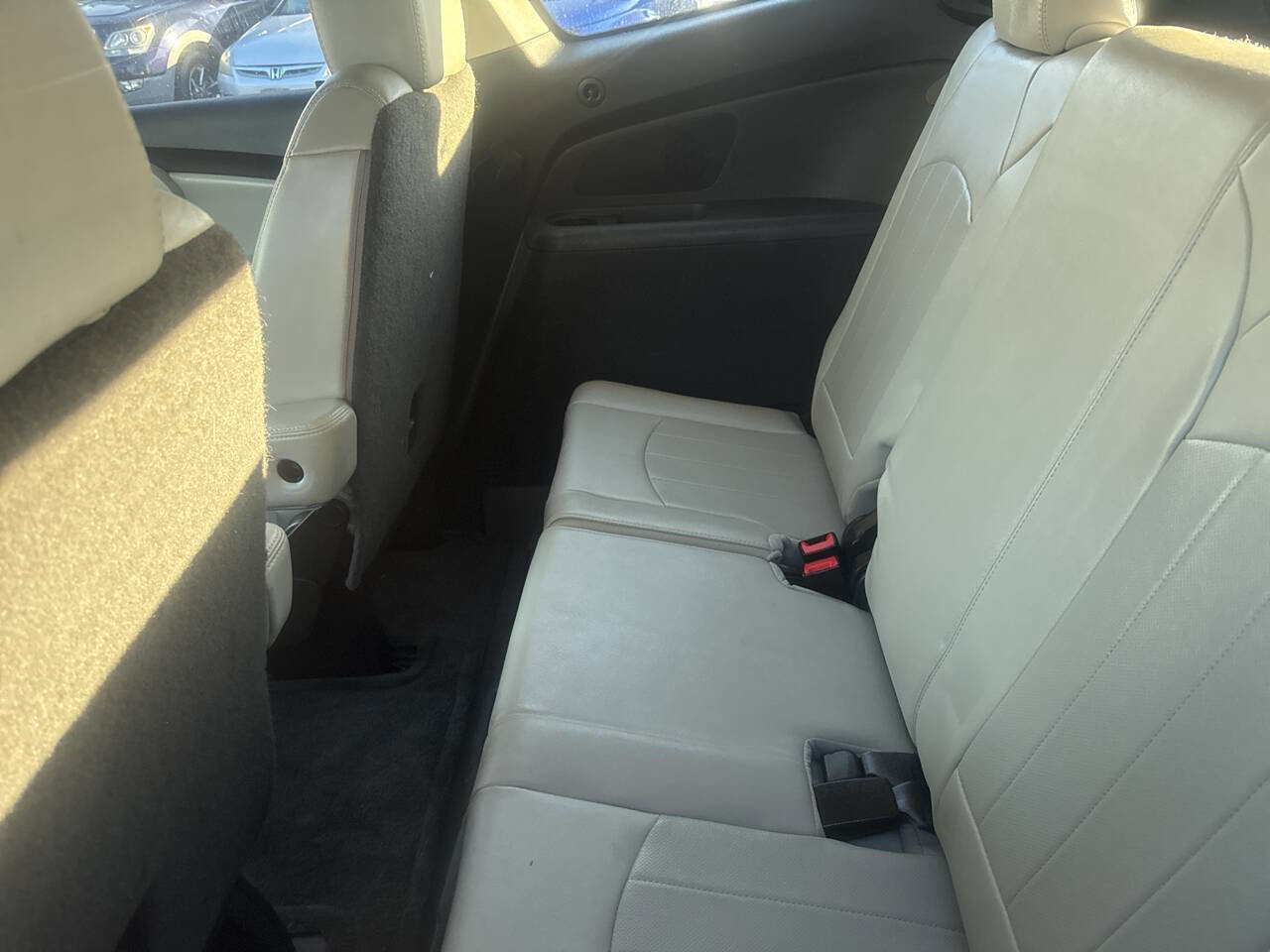 Used 2012 Chevrolet Traverse LTZ image 10