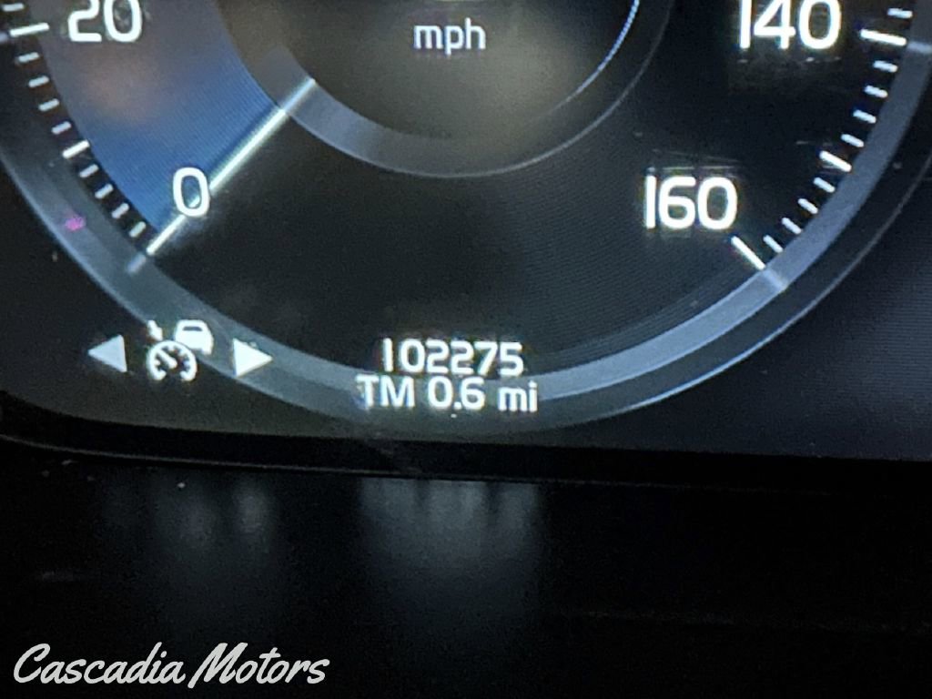 Used 2019 Volvo XC90 T6 Momentum image 17