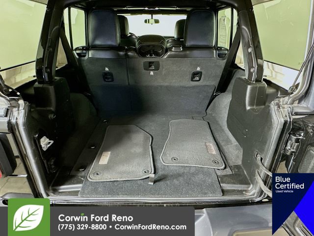 Used 2020 Jeep Wrangler Unlimited Sahara w/ Cold Weather Group image 28