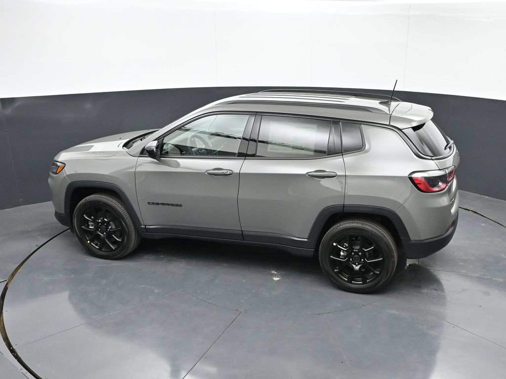 New 2026 Jeep Compass Latitude AWD/4WD image 42