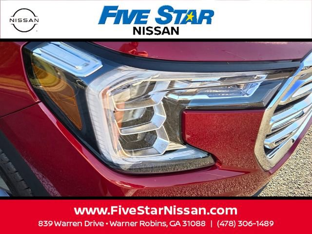 Used 2024 GMC Terrain SLT image 15