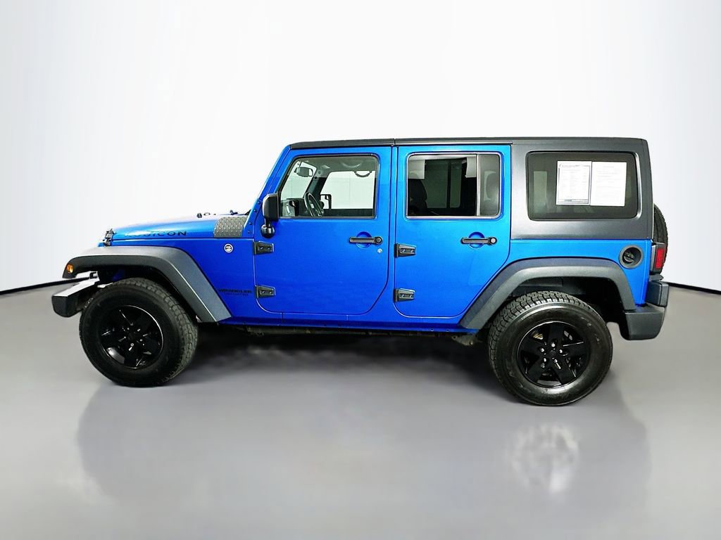 Used 2016 Jeep Wrangler Unlimited Rubicon w/ Connectivity Group image 4