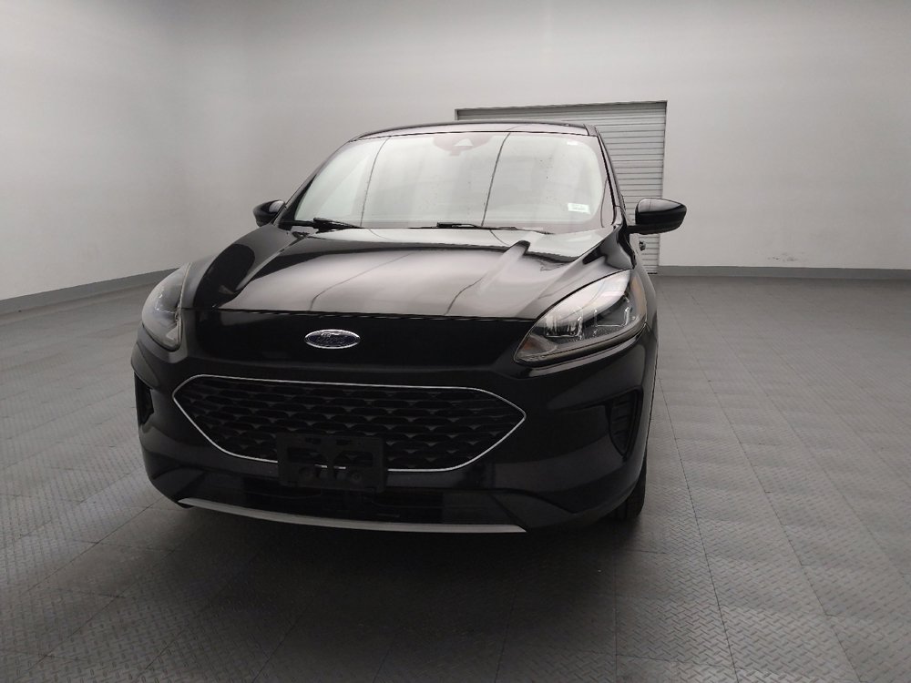 Used 2020 Ford Escape SE image 15