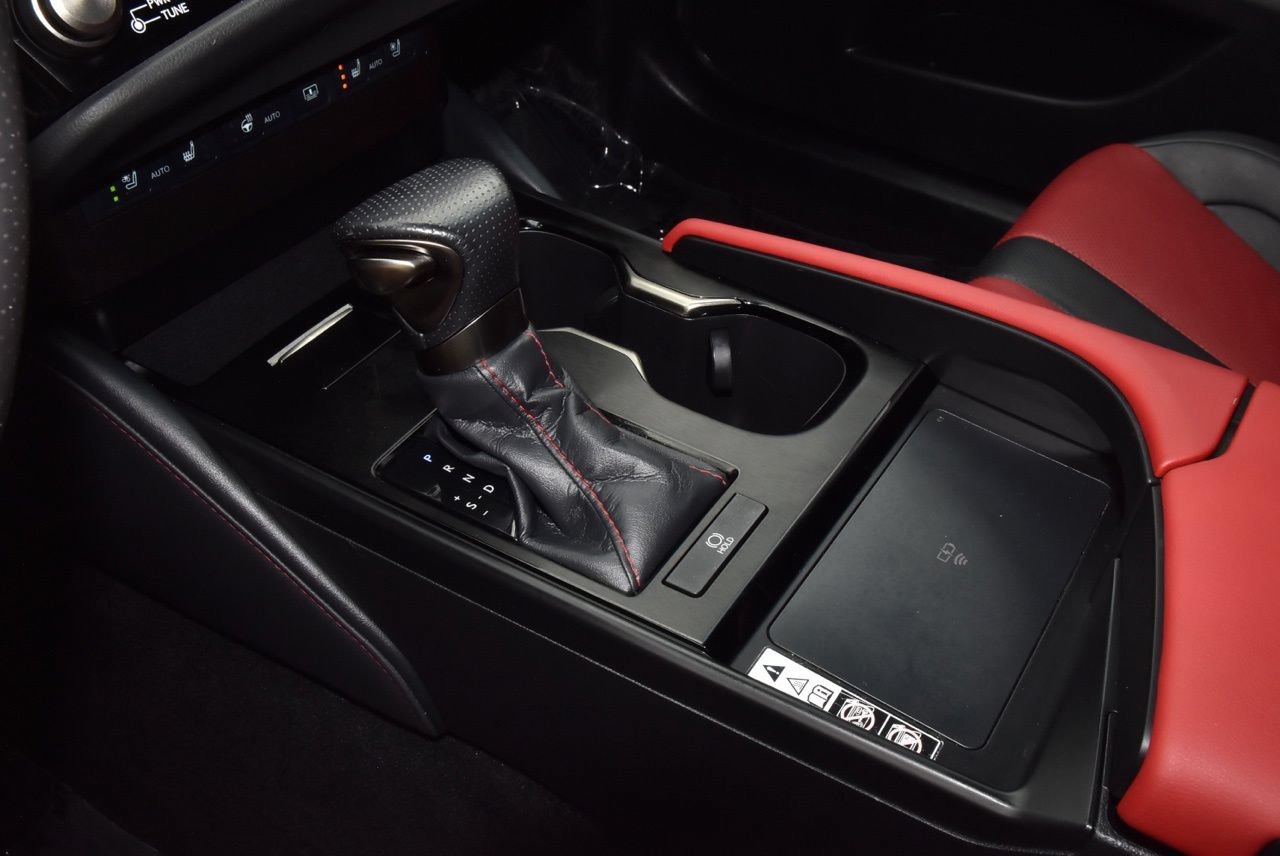 Used 2023 Lexus ES 350 F Sport w/ Accessory Package (Z2) FWD image 31
