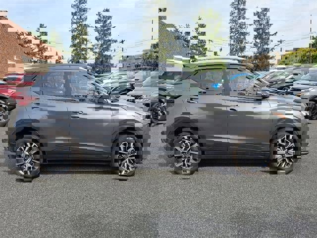Certified 2024 Nissan Kicks SV image 7