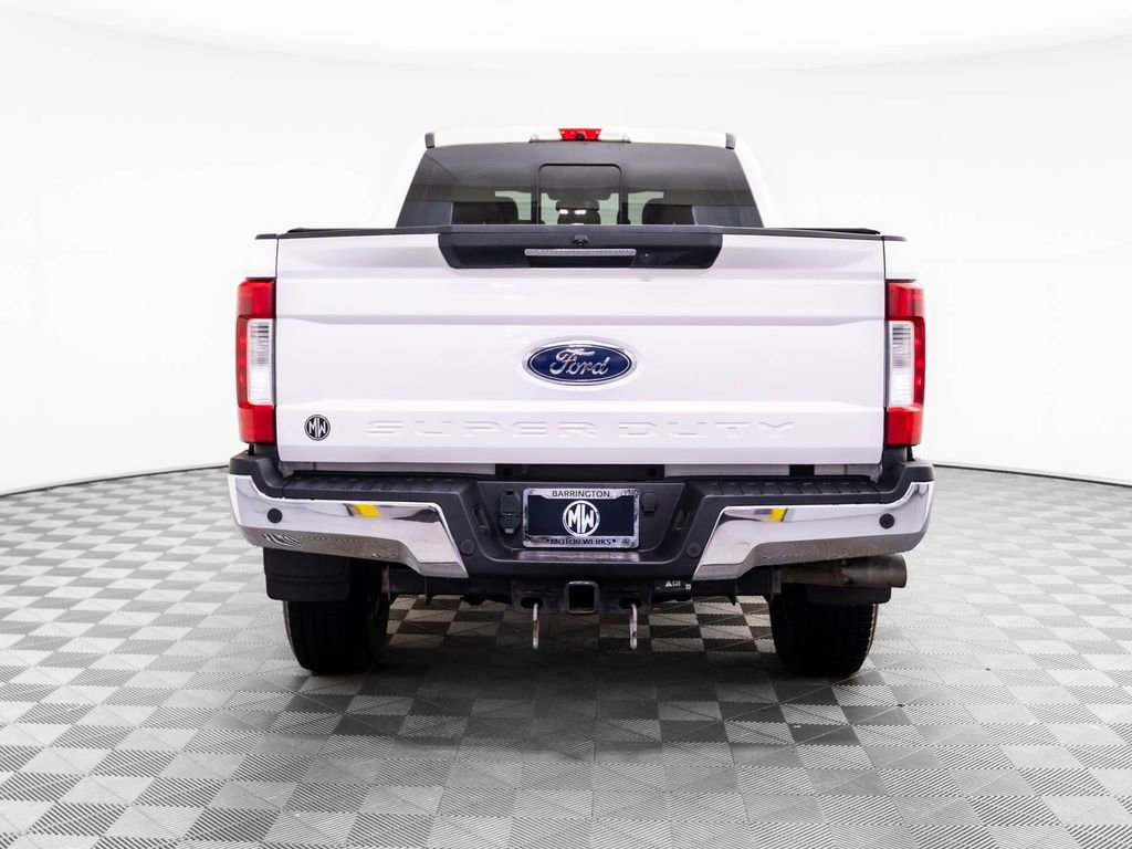 Used 2019 Ford F350 Lariat w/ Lariat Ultimate Package image 5