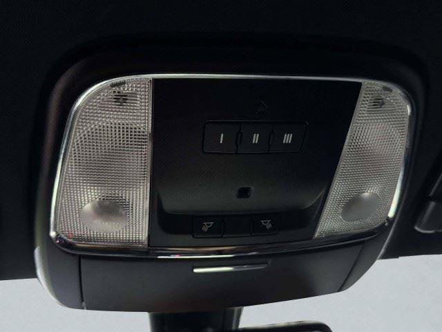 Used 2019 Dodge Charger SRT Hellcat w/ Harman/Kardon Audio Group RWD image 29