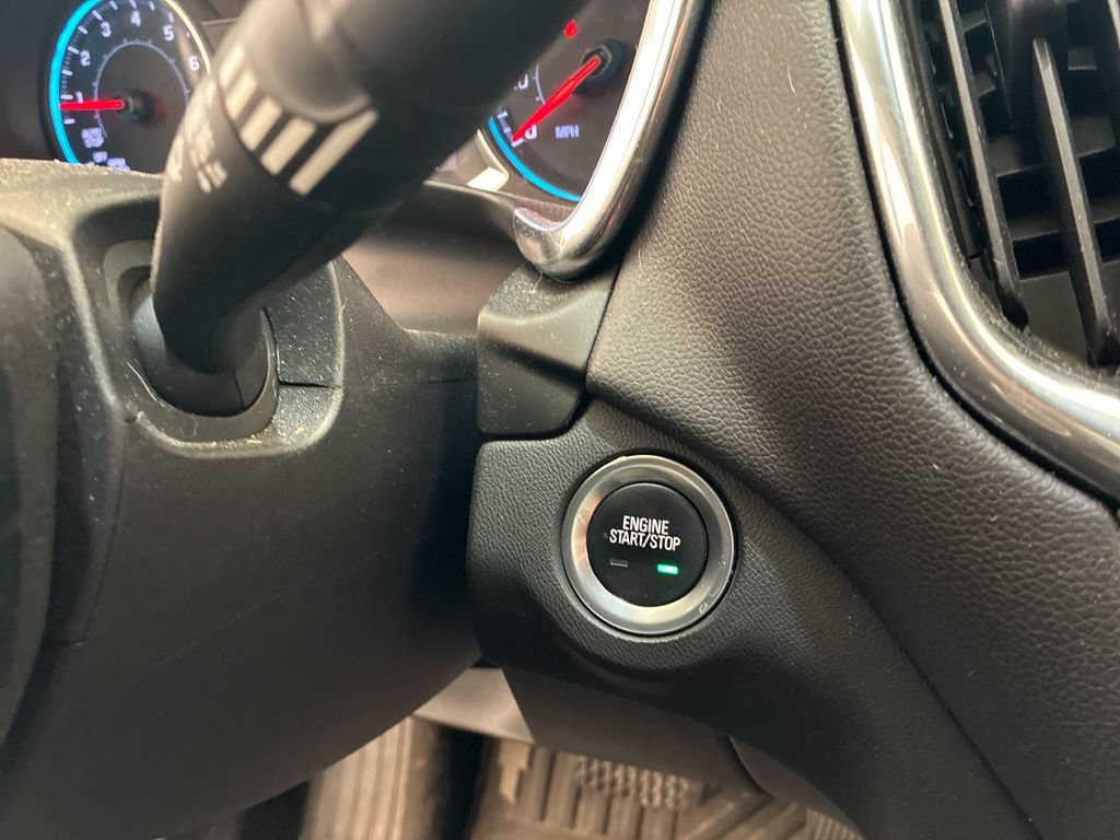 Used 2020 Chevrolet Equinox LT AWD/4WD image 21