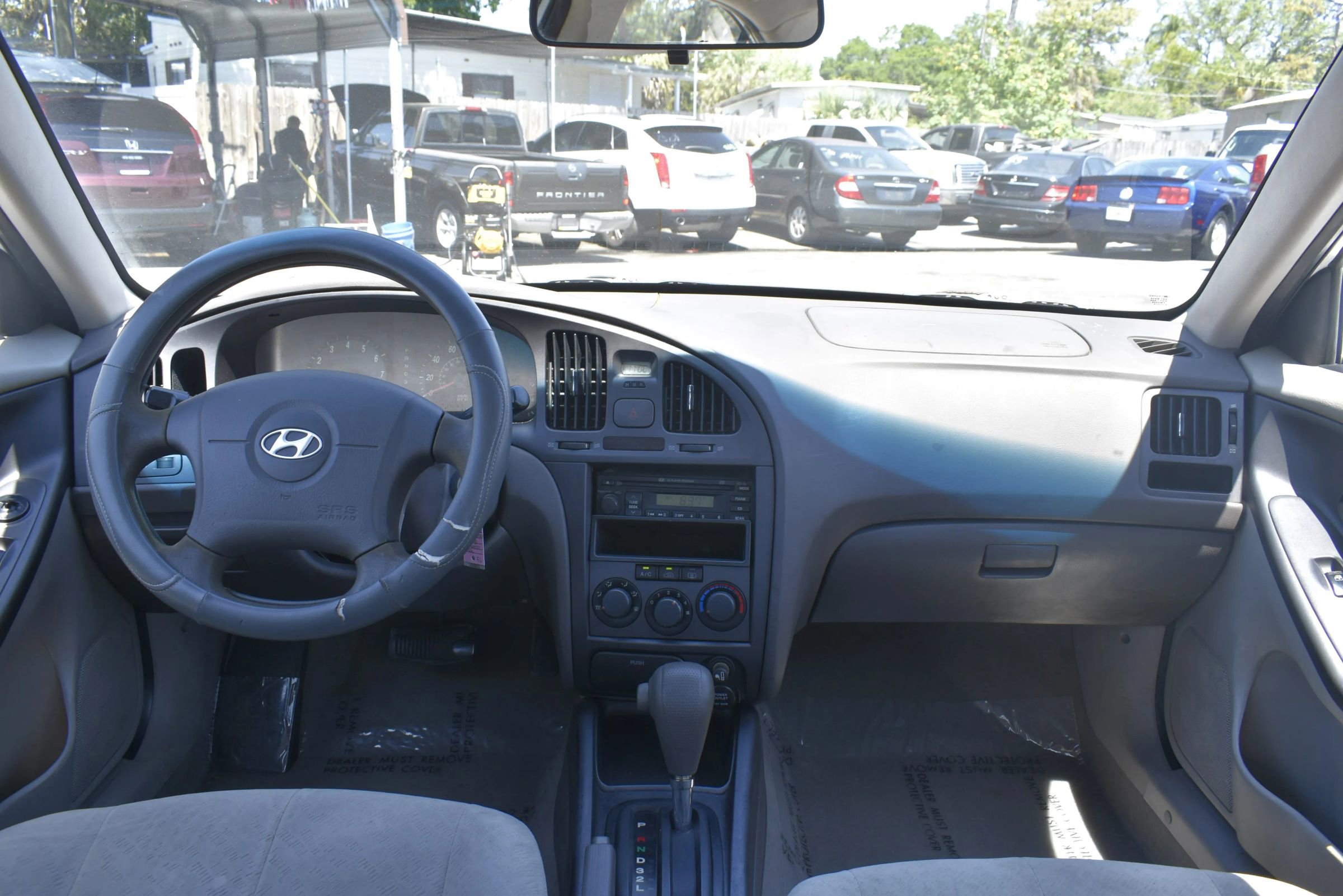 Used 2005 Hyundai Elantra GLS FWD image 9