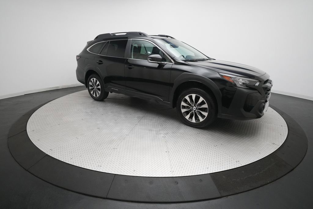 Certified 2025 Subaru Outback Limited image 12