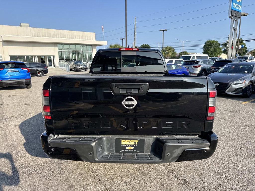Used 2025 Nissan Frontier SV RWD image 7