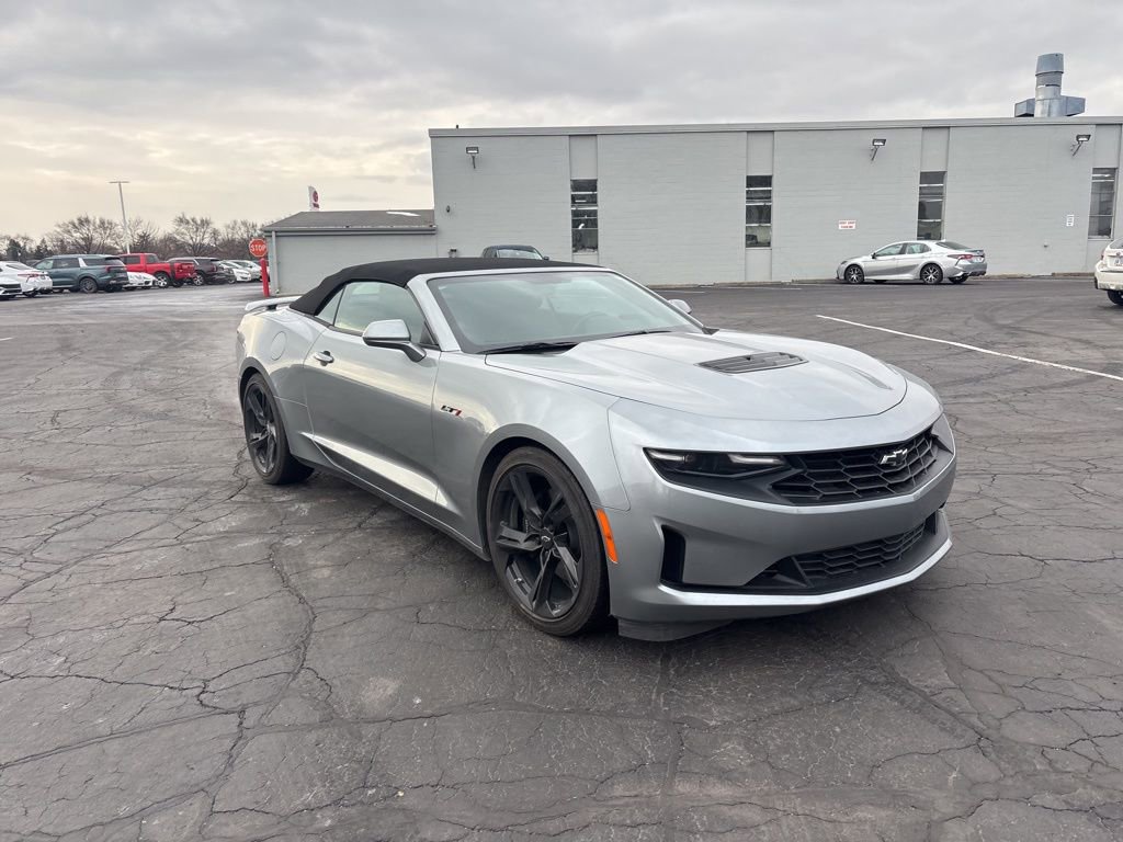 Used 2023 Chevrolet Camaro LT image 4