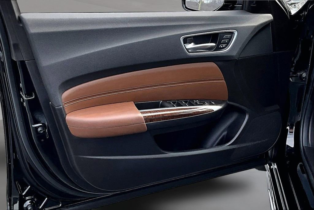 Used 2020 Acura TLX V6 w/ Technology Package image 23