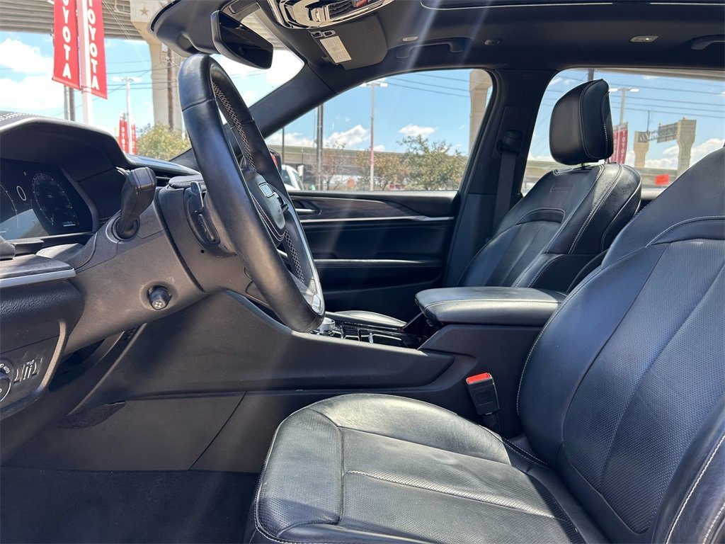 Used 2021 Jeep Grand Cherokee L Overland image 13