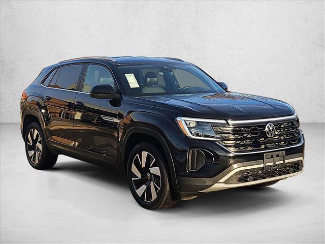 Used 2025 Volkswagen Atlas Cross Sport SE video 3