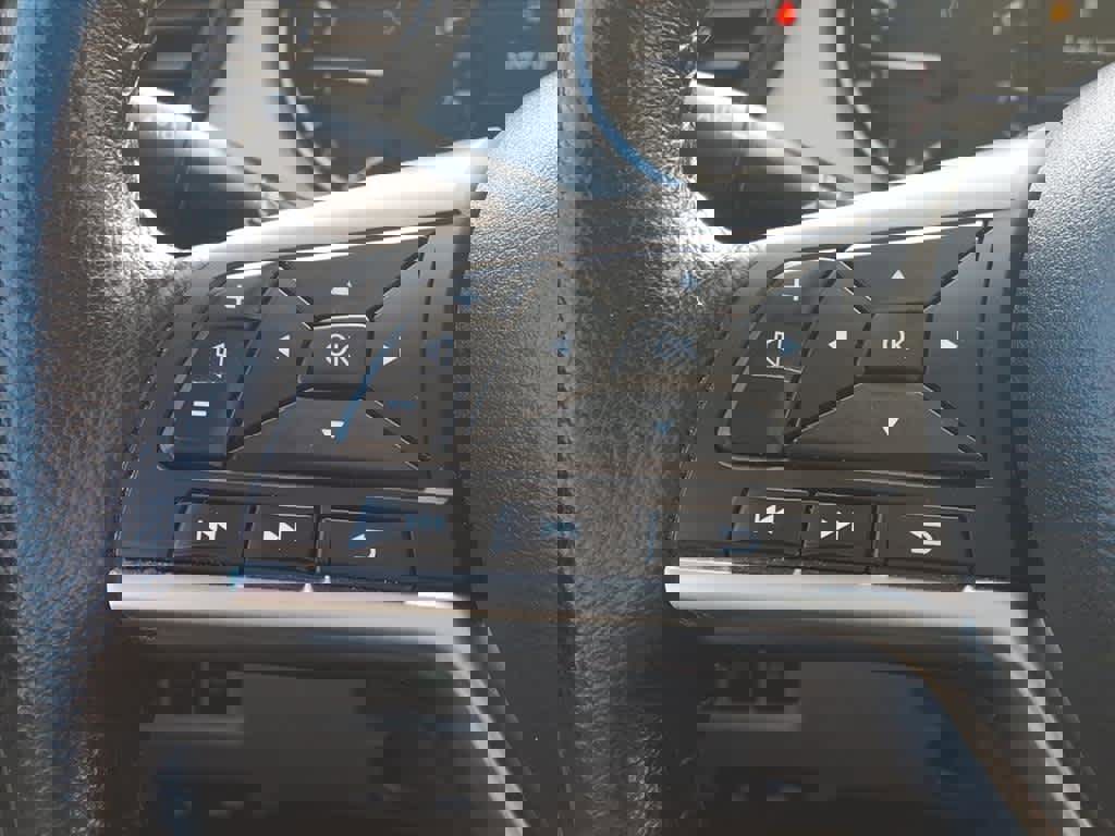 Used 2022 Nissan Rogue Sport SL image 17