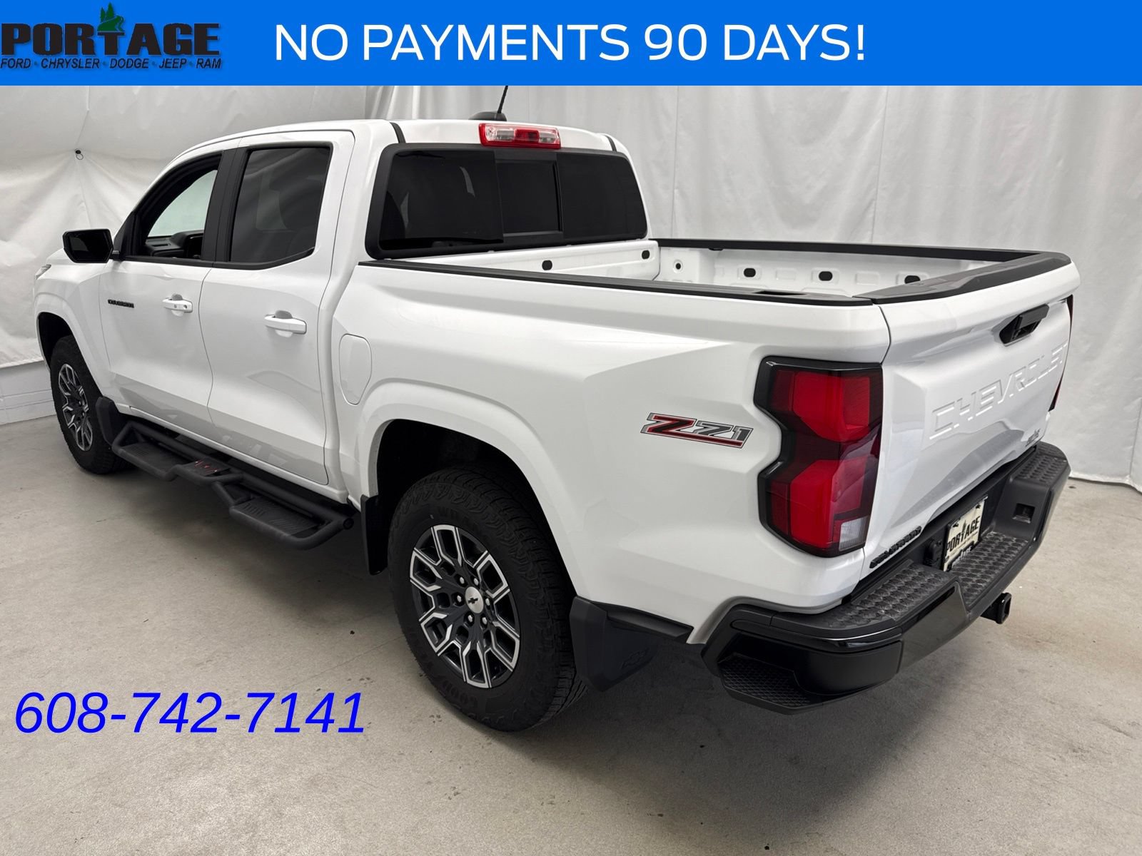 Used 2024 Chevrolet Colorado Z71 w/ Z71 Convenience Package 2 AWD/4WD image 5