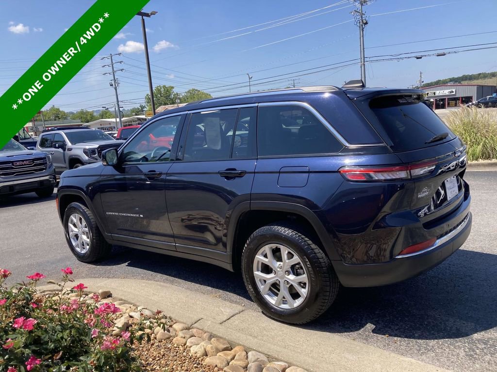 Used 2023 Jeep Grand Cherokee Limited image 6