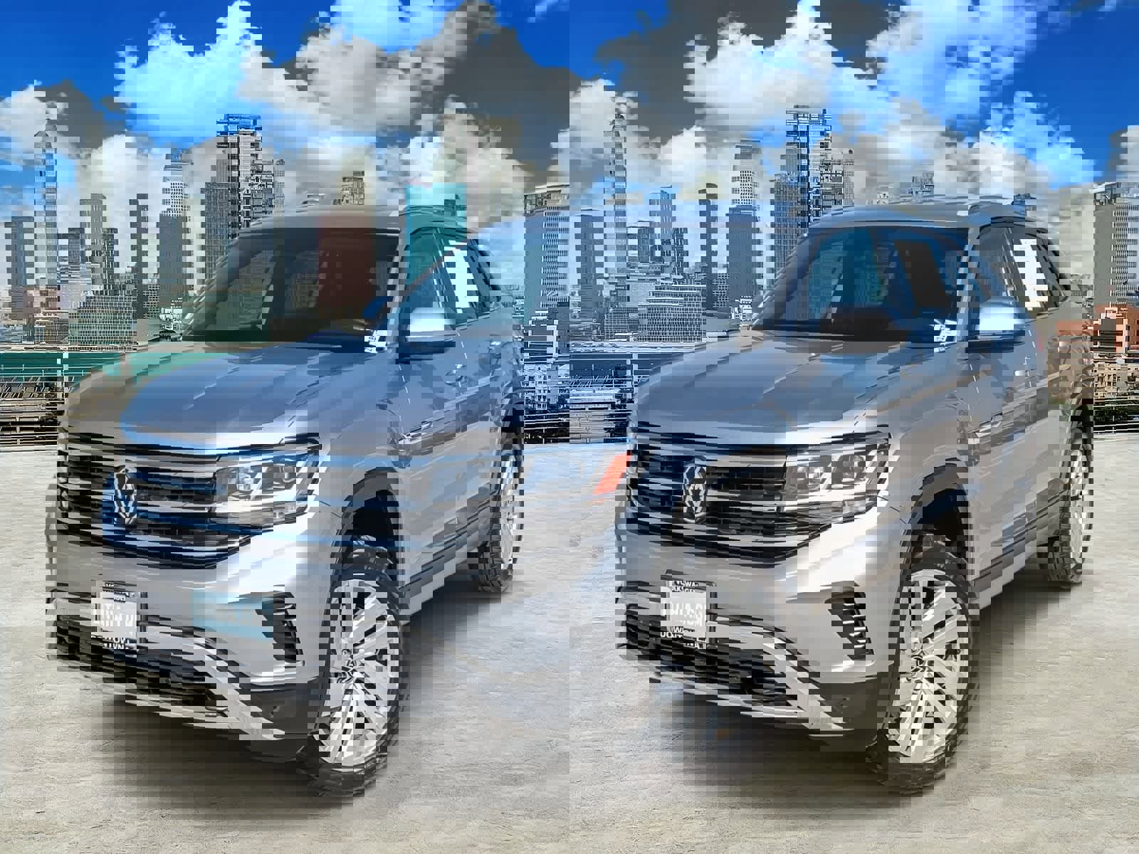 Used 2022 Volkswagen Atlas Cross Sport SE image 1