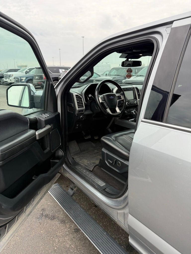 Used 2020 Ford F150 Platinum w/ Equipment Group 701A Luxury image 10