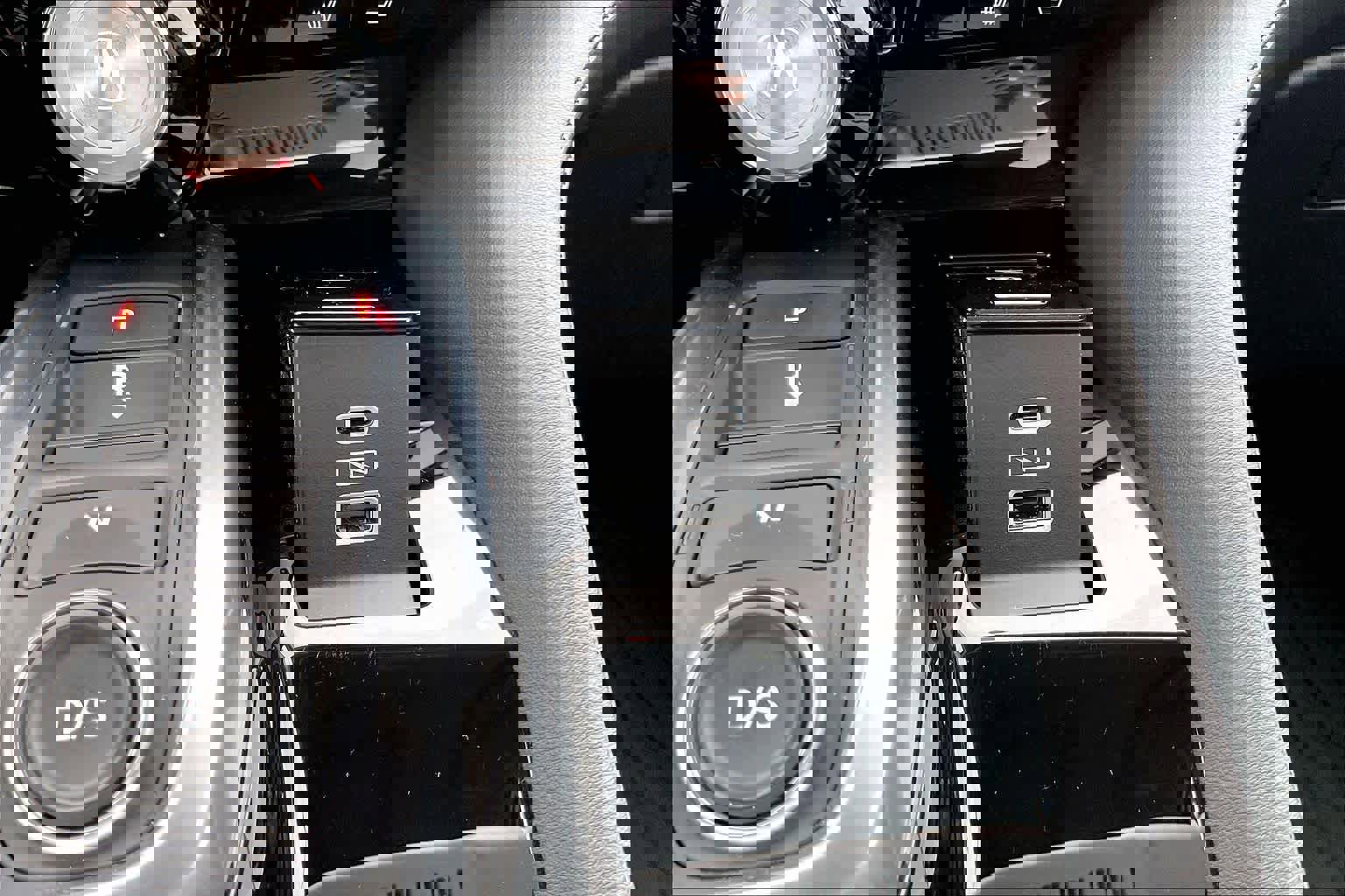 Used 2025 Acura MDX FWD w/ Technology Package image 36