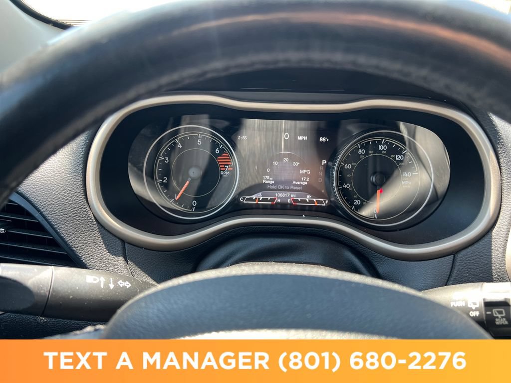 Used 2017 Jeep Cherokee Limited AWD/4WD image 18
