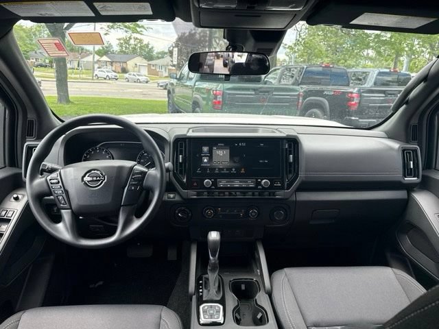 New 2026 Nissan Frontier SV w/ Tow Package AWD/4WD image 15