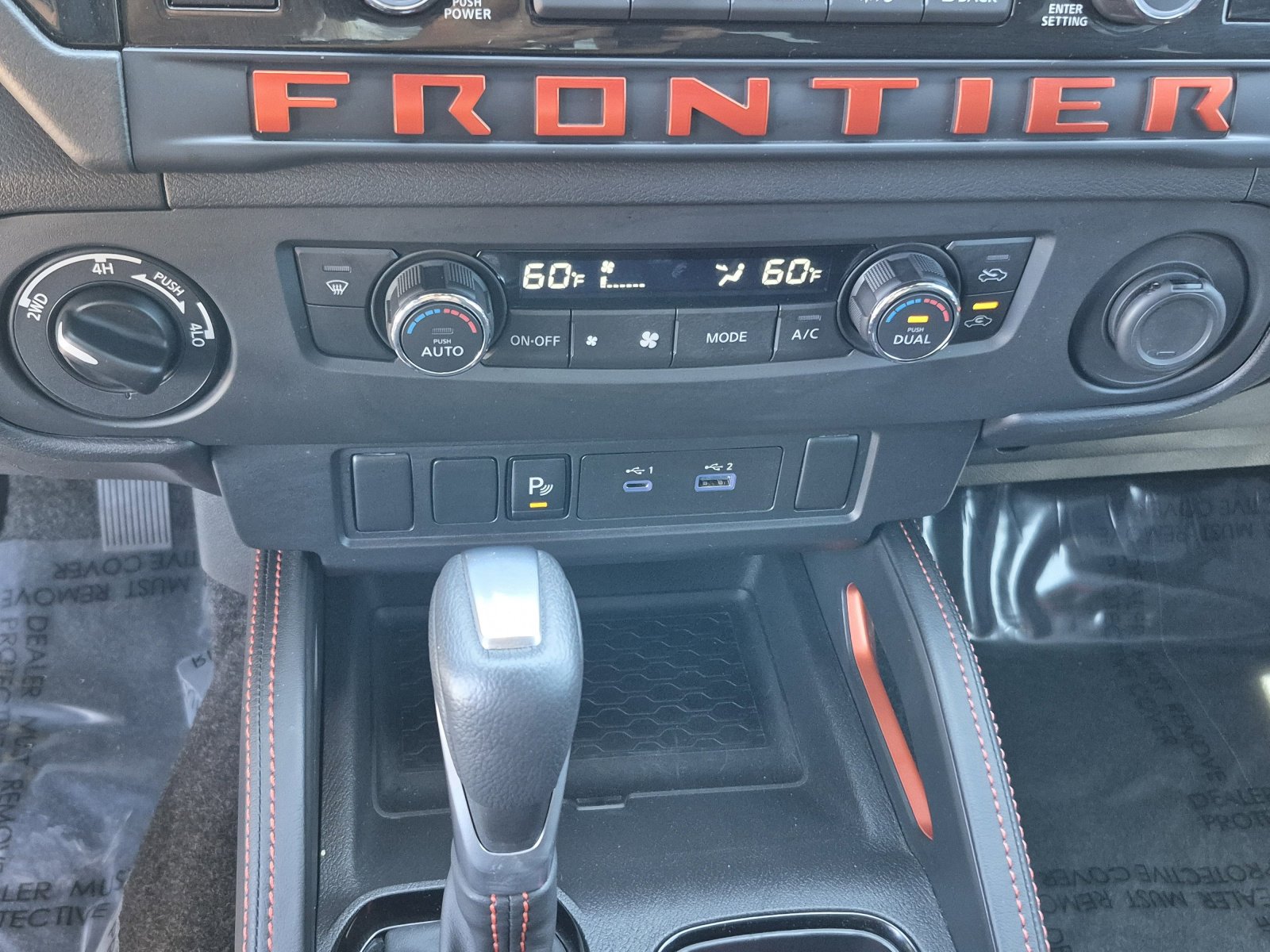 Used 2025 Nissan Frontier PRO-4X AWD/4WD image 31