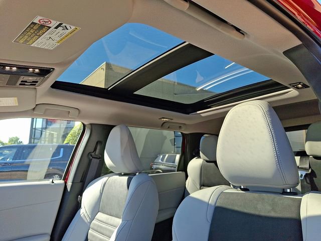 New 2025 Mitsubishi Outlander SE image 10