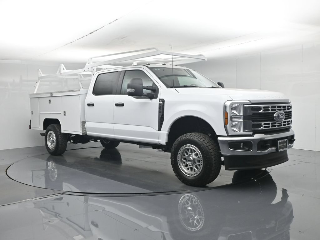 New 2026 Ford F350 XL w/ XL Chrome Package