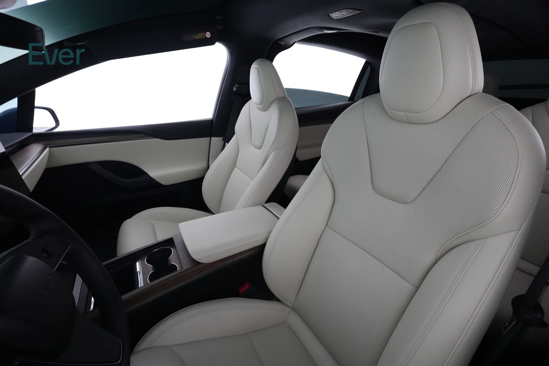 Used 2026 Tesla Model X AWD/4WD image 4
