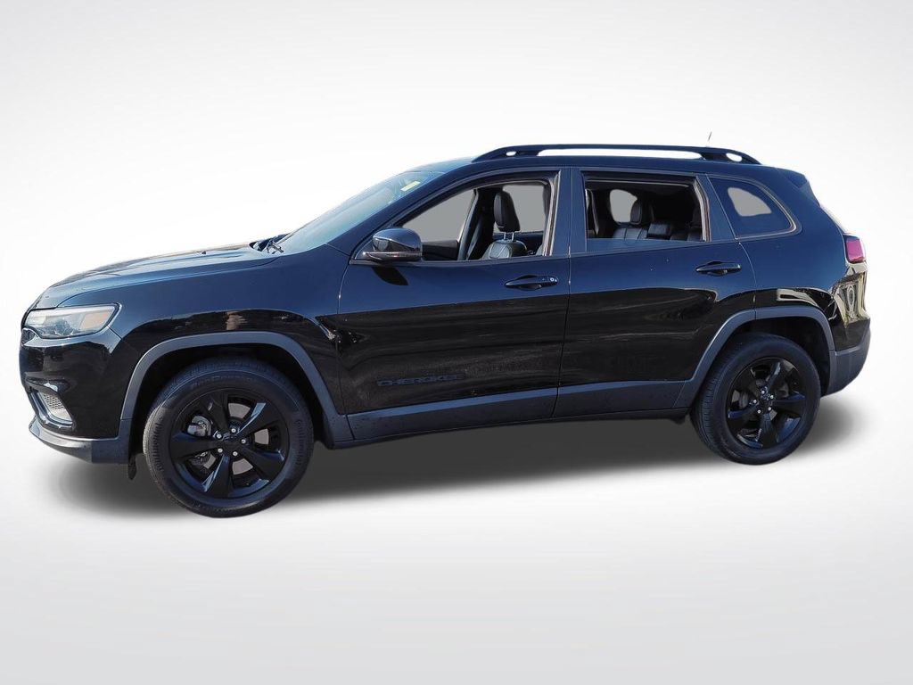 Used 2019 Jeep Cherokee Latitude Plus AWD/4WD image 2