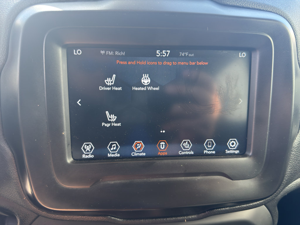 Used 2018 Jeep Renegade Trailhawk w/ Cold Weather Group II image 27
