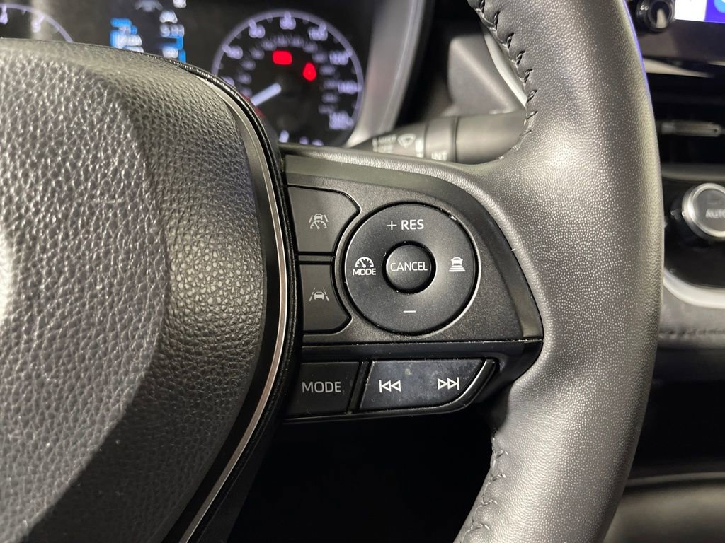 Used 2023 Toyota Corolla SE w/ SE Premium Package image 26