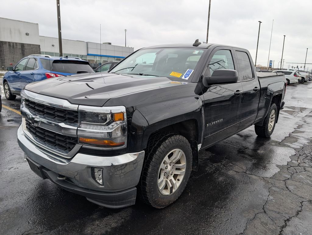 Used 2018 Chevrolet Silverado 1500 LT w/ All Star Edition image 5