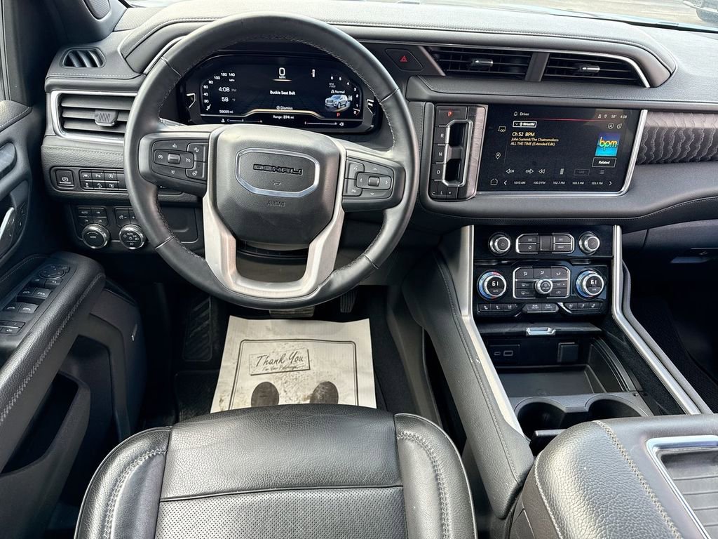 Used 2024 GMC Yukon XL Denali AWD/4WD image 14