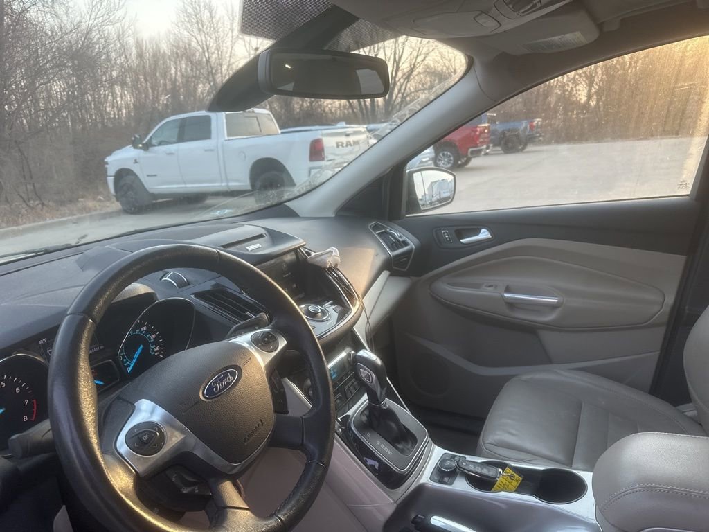 Used 2013 Ford Escape SEL image 17