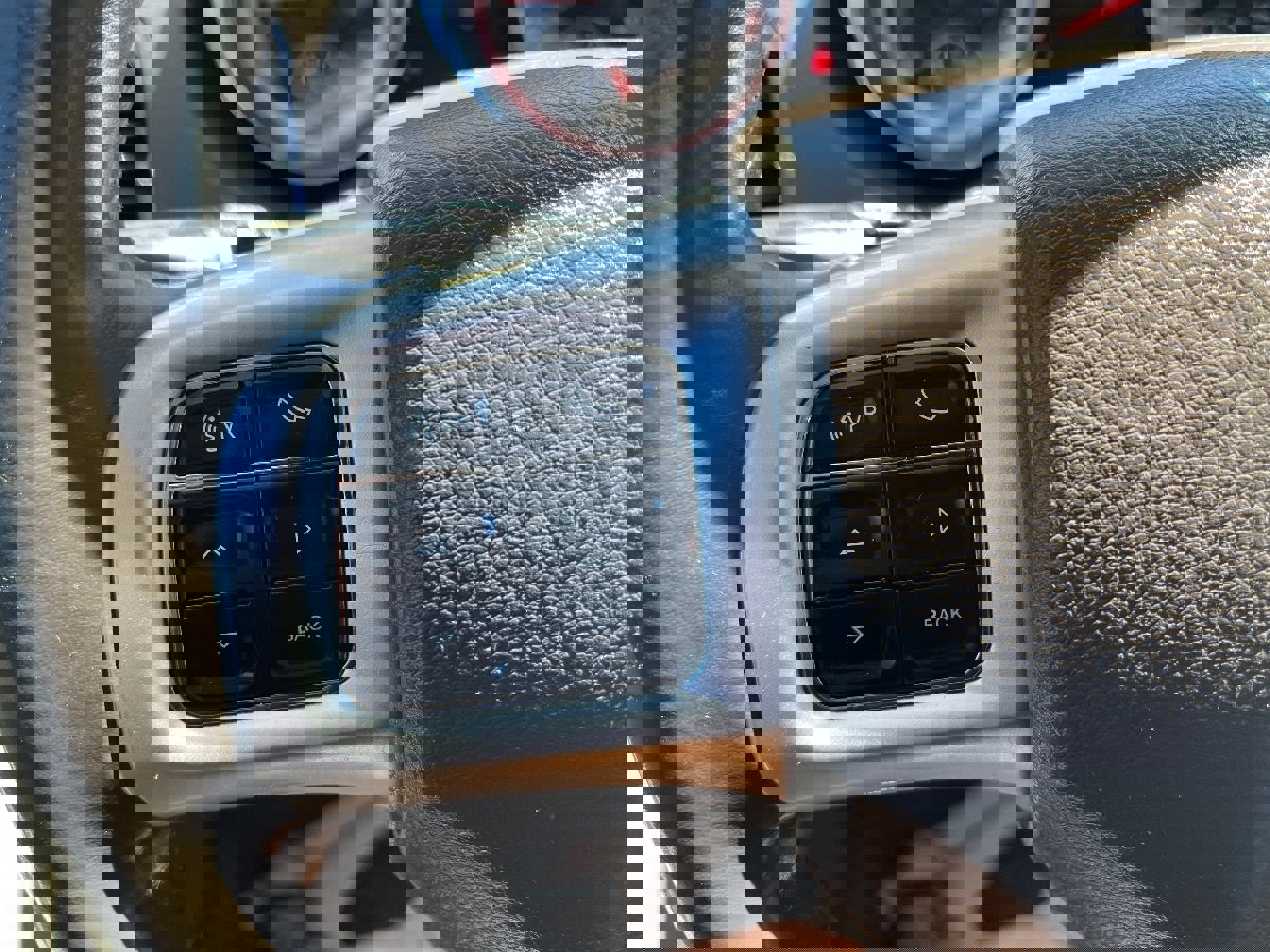 Used 2011 Dodge Durango Crew AWD/4WD image 18