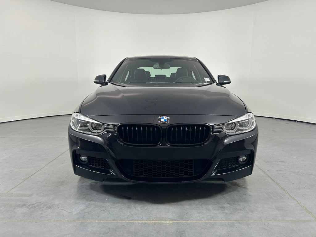 Used 2018 BMW 340i xDrive Sedan w/ Premium Package AWD/4WD image 10