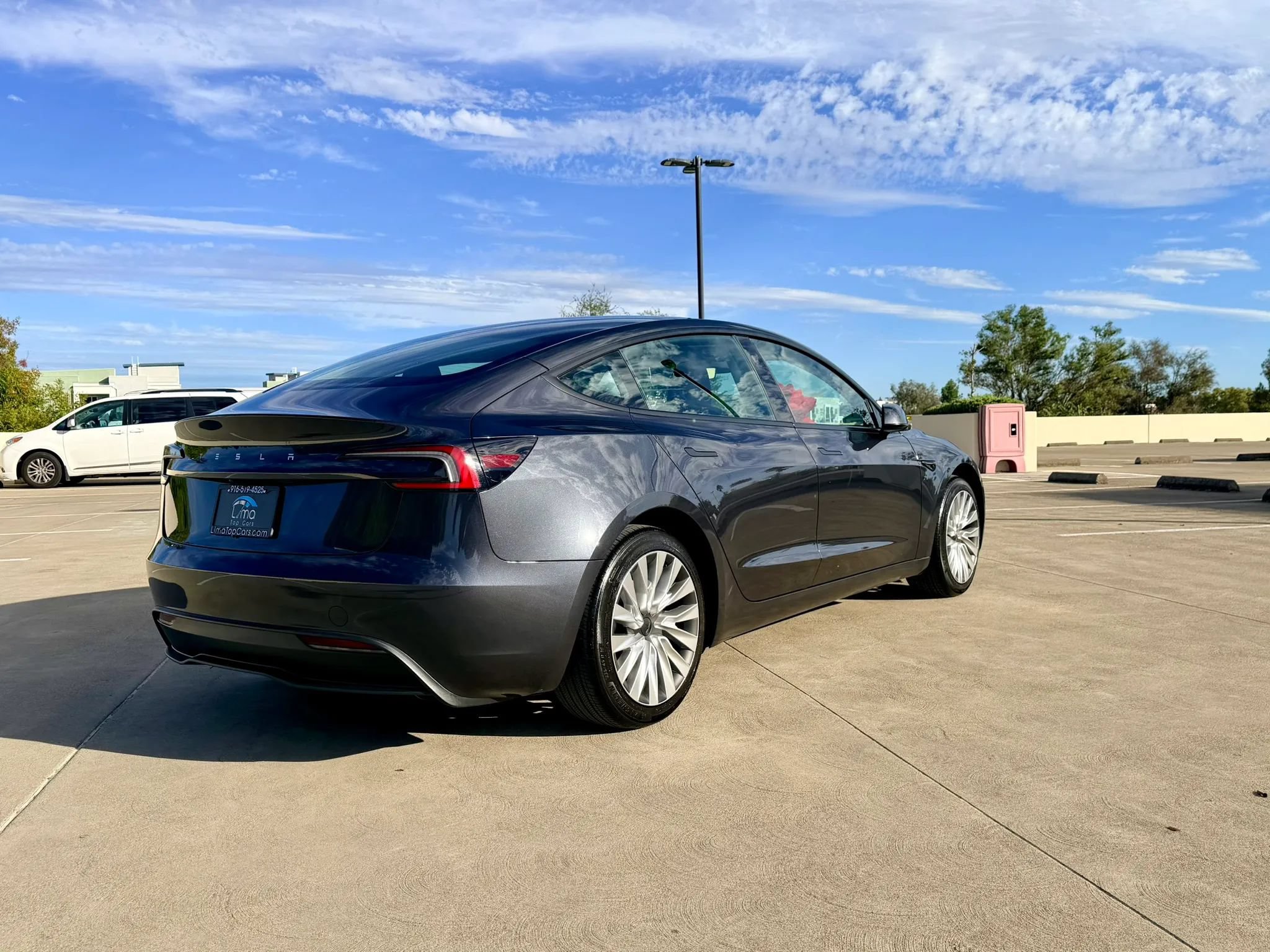 Used 2025 Tesla Model 3 Long Range RWD image 15