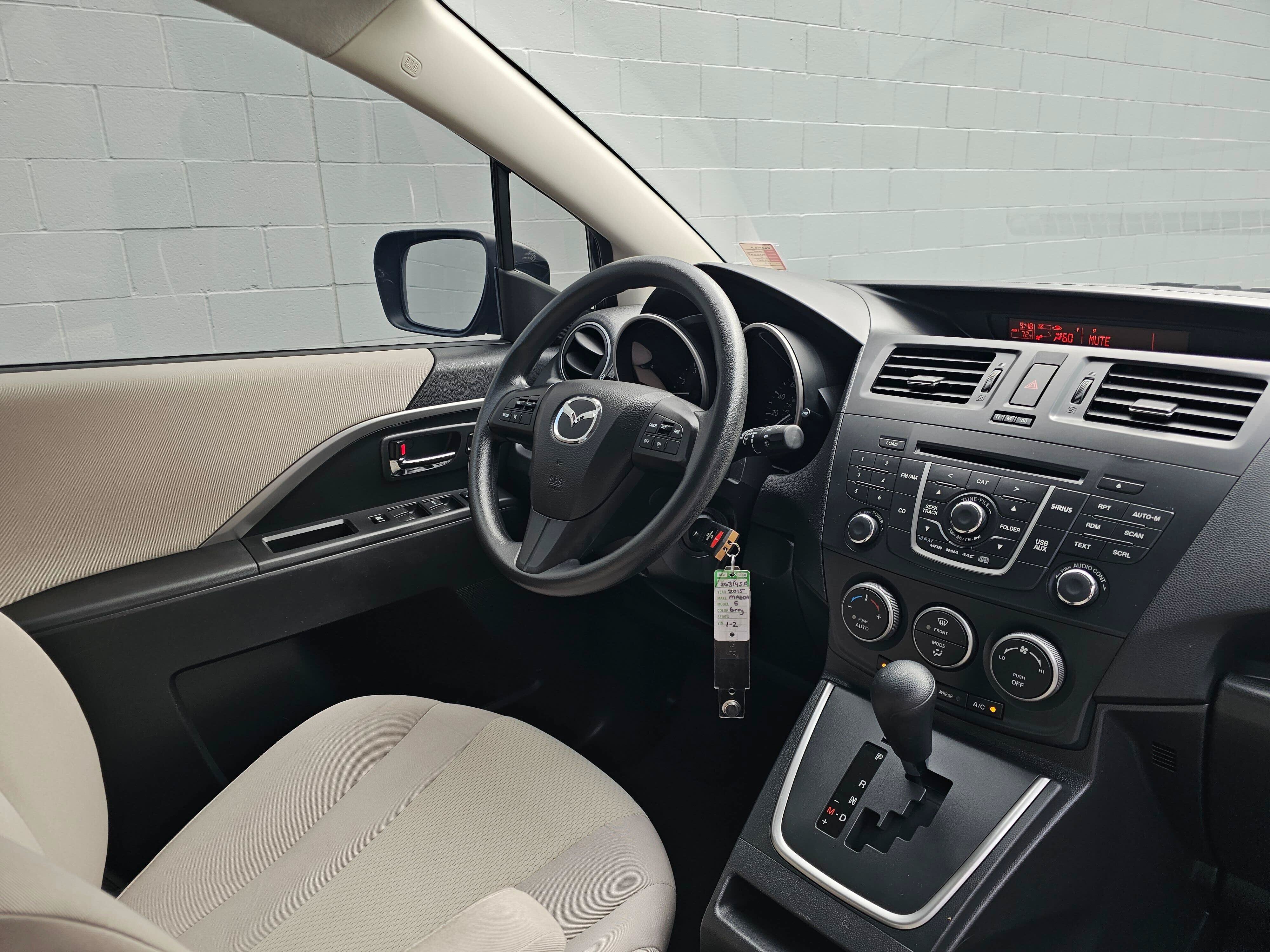 Used 2015 MAZDA MAZDA5 Sport FWD image 10
