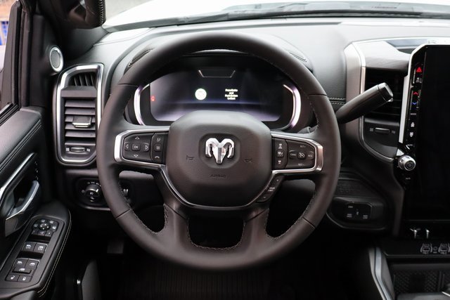 Used 2025 RAM 3500 Laramie image 19