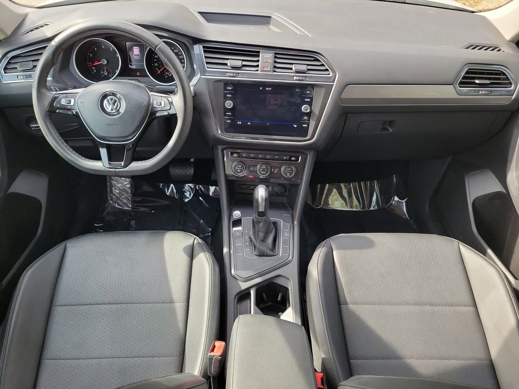 Used 2020 Volkswagen Tiguan SE image 15