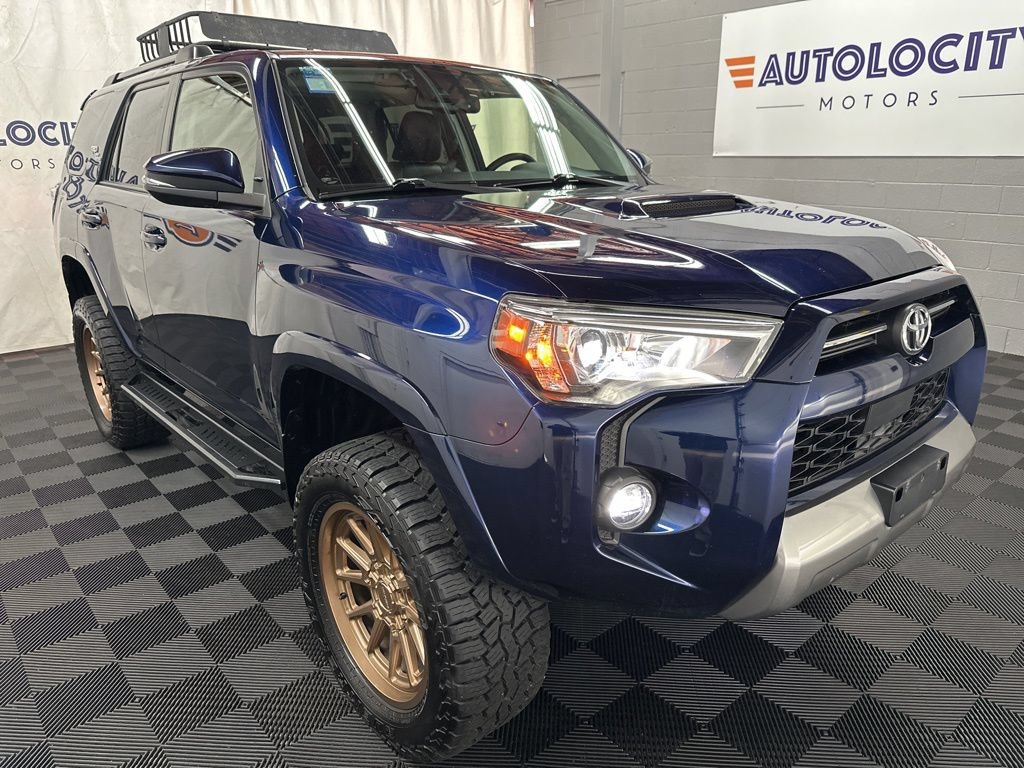 Used 2023 Toyota 4Runner TRD Off-Road Premium w/ Moonroof Package AWD/4WD image 2